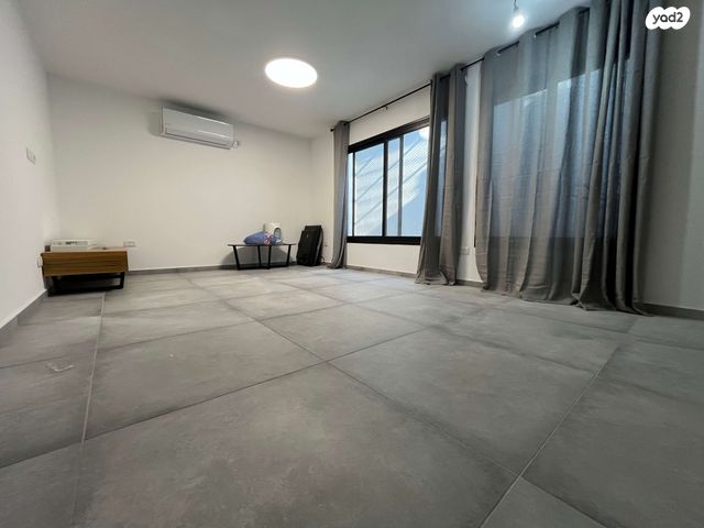 קרית אליהו גולומב