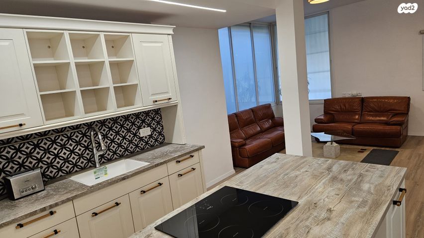 דירה, שדרות העם הצרפתי, שכונת הותיקים, רמת גן