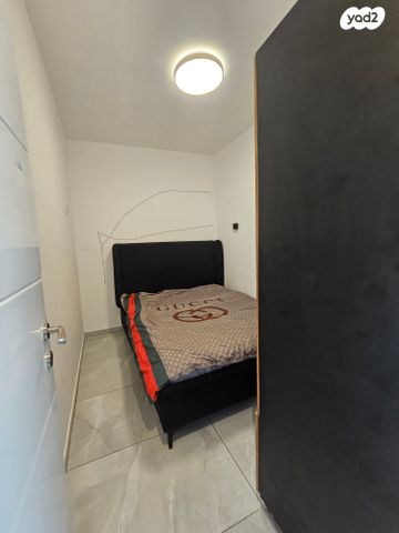 דירה, קרית אתא