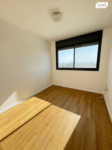 דירה, נווה גן, רמת השרון