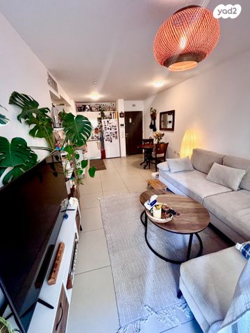 נחלת בנימין 133