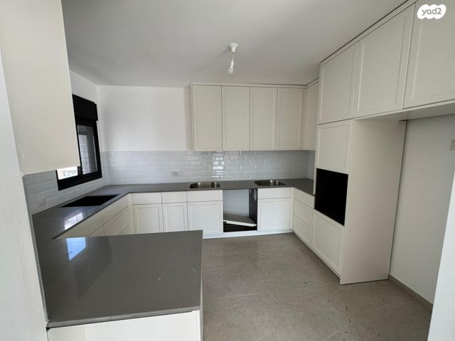 הרב ישראל גרוסמן 