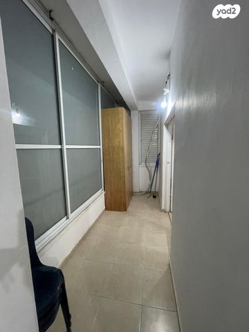 דירה, יוסף הגלילי, שכונת בן גוריון, מרכז העיר ג', רמת גן