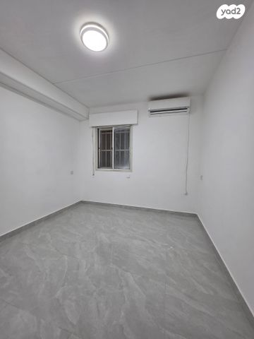 דירת גן, קרית ים ד', קרית ים