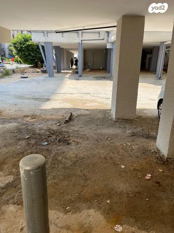 דירה, ז'בוטינסקי, עצמאות יוספטל, בת ים