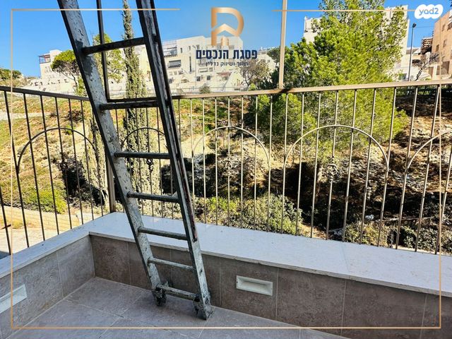 דירה, חיים גרינברג, רמות, ירושלים