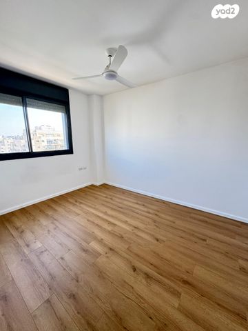 דירה, נווה גן, רמת השרון