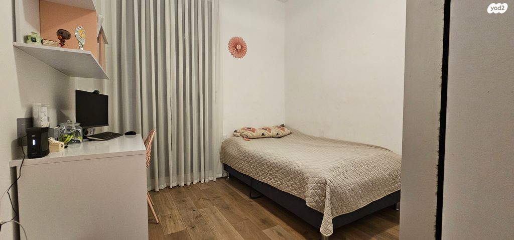 דירה, שדרות ביאליק, רמת השרון