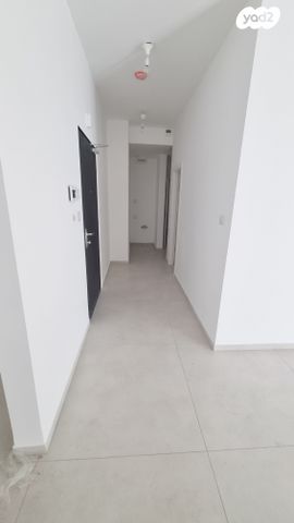 דירת גן, שדרות העם הצרפתי, שכונת הותיקים, רמת גן