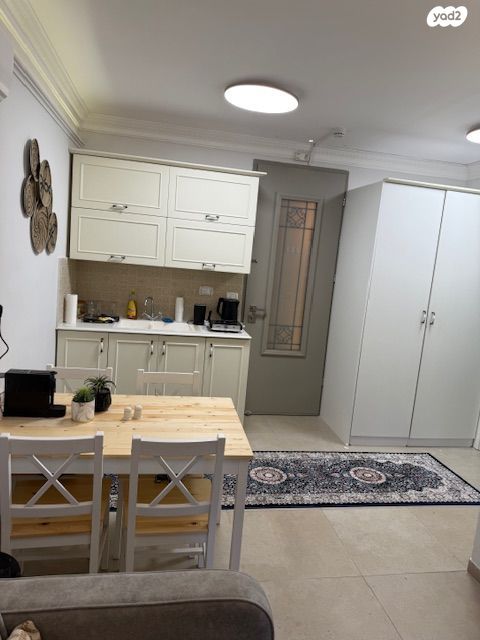 דירה, עזרת ישראל, מרכז העיר, ירושלים