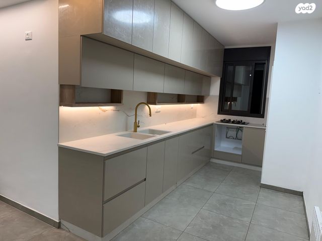 דירה, שחם, המגרסה, מבשרת ציון