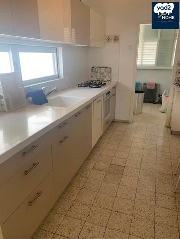 דירה, שדרות ניצה, צפון מערב מרכז העיר, נתניה