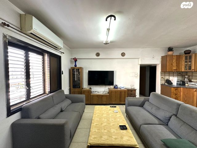 ברל כצנלסון 