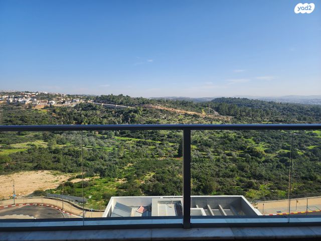 דירה, בצוותא, חריש