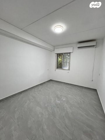 דירת גן, הערבה, קרית ים ד', קרית ים