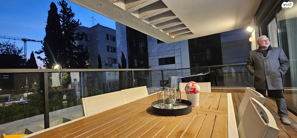 דירה, שדרות ביאליק, רמת השרון