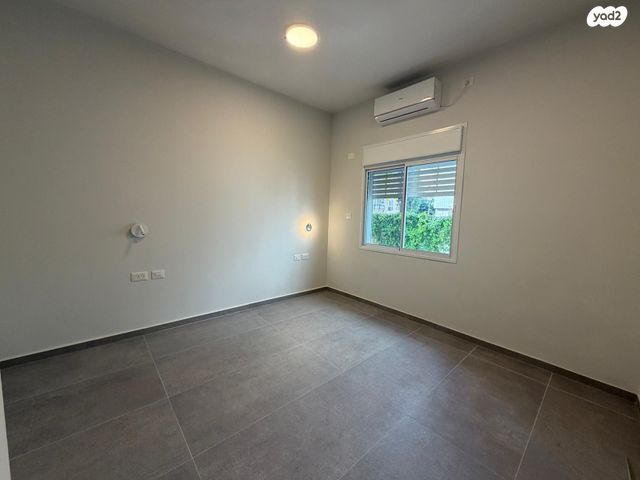 דירת גן, ברוריה, נחלת יצחק, תל אביב יפו