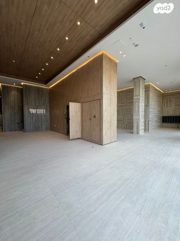 דירה, הרב הרצוג 8, צפון מערב מרכז העיר, נתניה