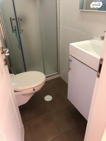 דירה, עמק רפאים, ירושלים