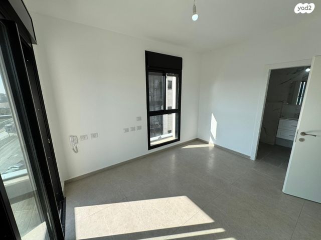 דירה, הרב ישראל גרוסמן, בית שמש