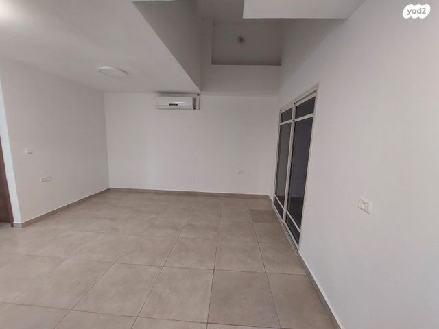 יחידת דיור, הרצל, סקיה, אור יהודה