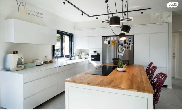 דו משפחתי, שיכוני מזרחי, כפר סבא