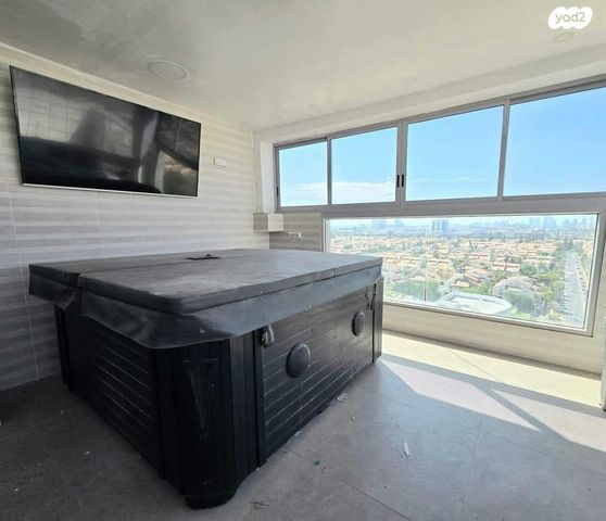 גג/ פנטהאוז, הדוגית, נווה ים, ראשון לציון