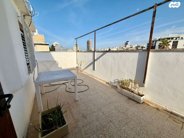 גג/ פנטהאוז, שינקין, גבעתיים