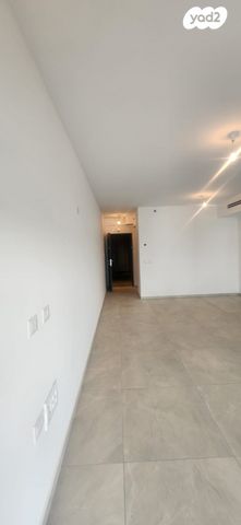 דירה, הוד השרון