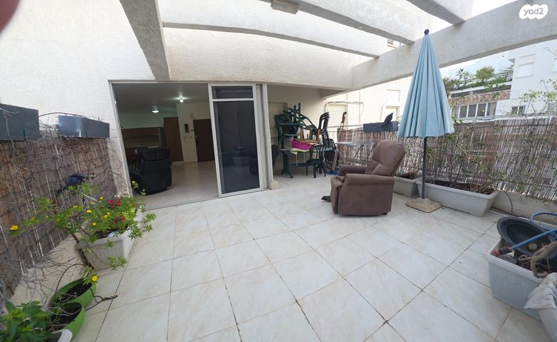 דירה, בן ציון צוויק, כפר גנים ב, פתח תקווה