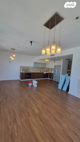 דירה, דרך זאב ז'בוטינסקי, בורסה, רמת גן