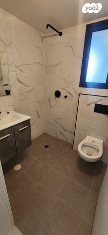 דירה, הוד השרון