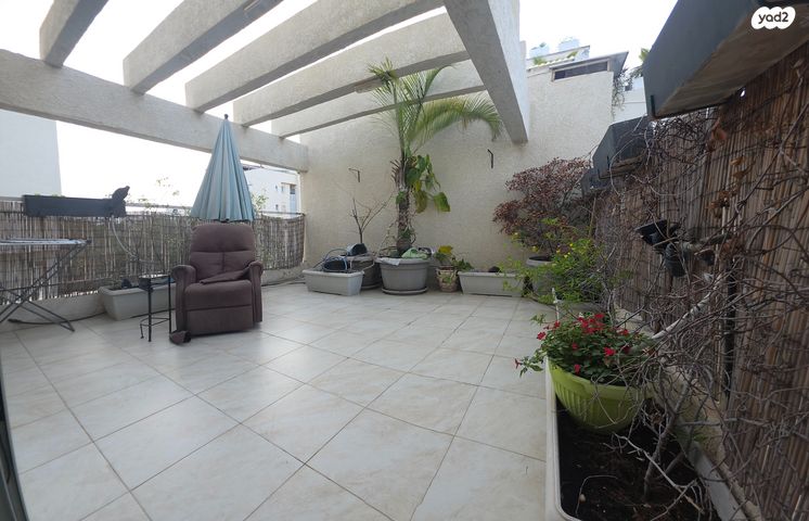 דירה, בן ציון צוויק, כפר גנים ב, פתח תקווה