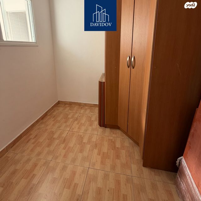 דירה, מנדלי מוכר ספרים, לב העיר, בת ים