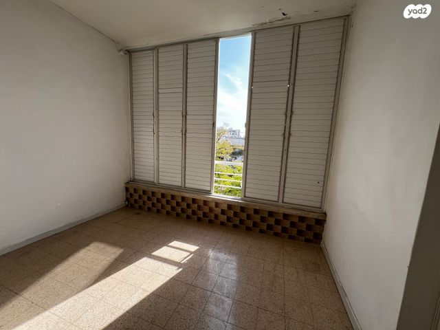 דירה, שדרות וייצמן 31, מוצקין הותיקה, קרית מוצקין