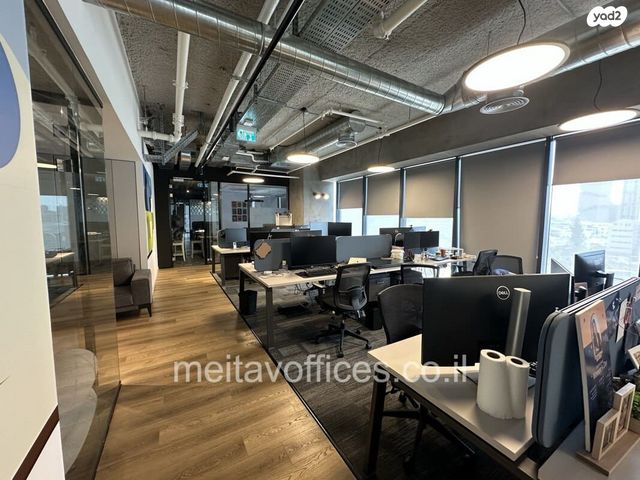 משרדים, הארבעה 28, גני שרונה, קרית הממשלה, תל אביב יפו