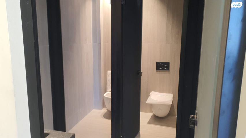 משרדים, דרך מנחם בגין, בורסה, רמת גן