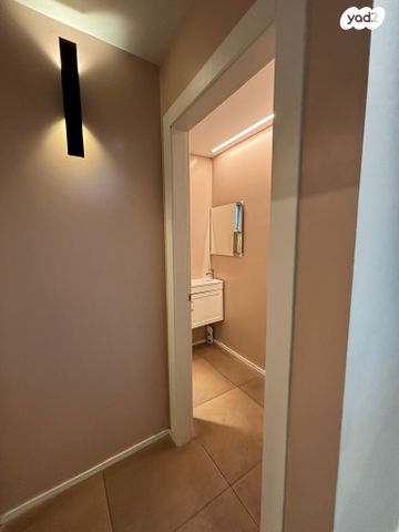 משרדים, אבן גבירול, גני שרונה, קרית הממשלה, תל אביב יפו