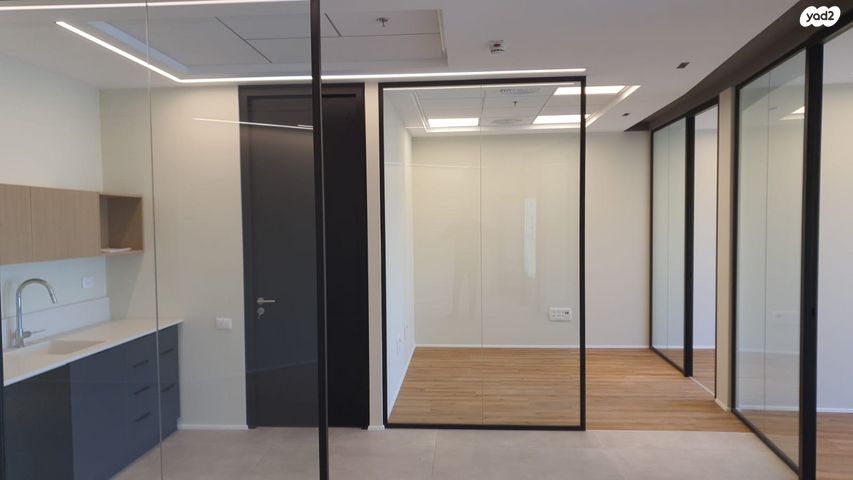 משרדים, דרך מנחם בגין, בורסה, רמת גן