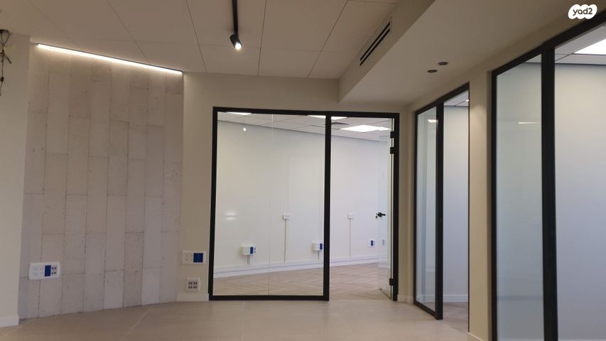 משרדים, דרך מנחם בגין, בורסה, רמת גן