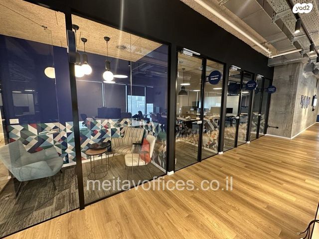משרדים, הארבעה 28, גני שרונה, קרית הממשלה, תל אביב יפו