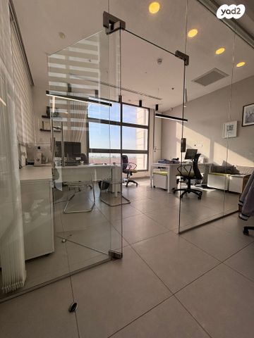 משרדים, עפולה