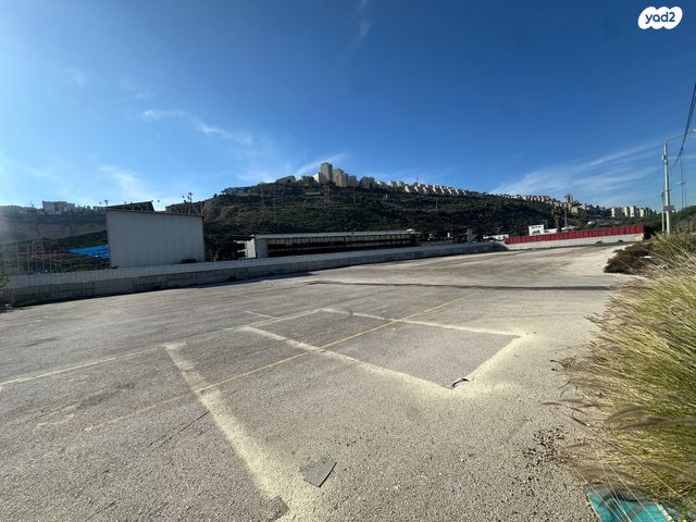 מגרשים, המסילה, אזור תעשיה, נשר