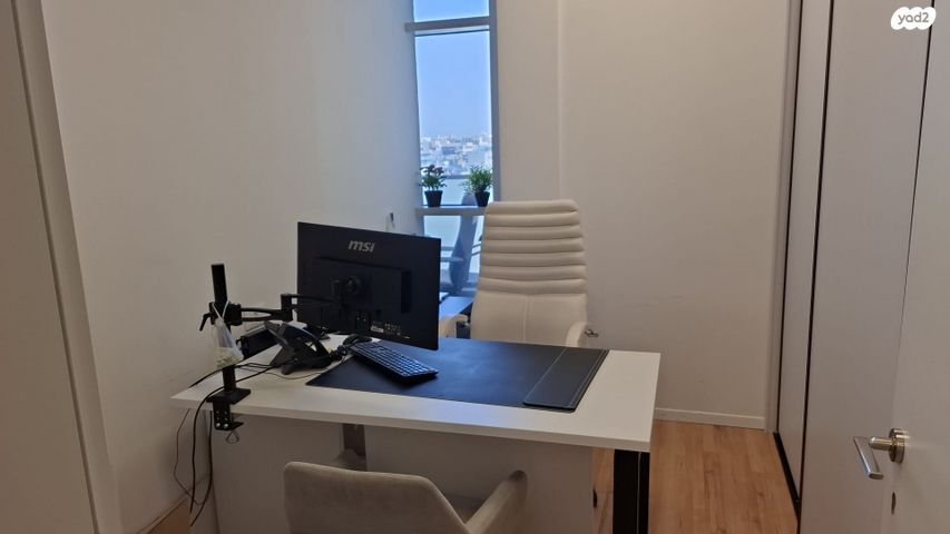 משרדים, ילדי טהרן, מב"ת מערב, אזור תעשייה חדש, ראשון לציון