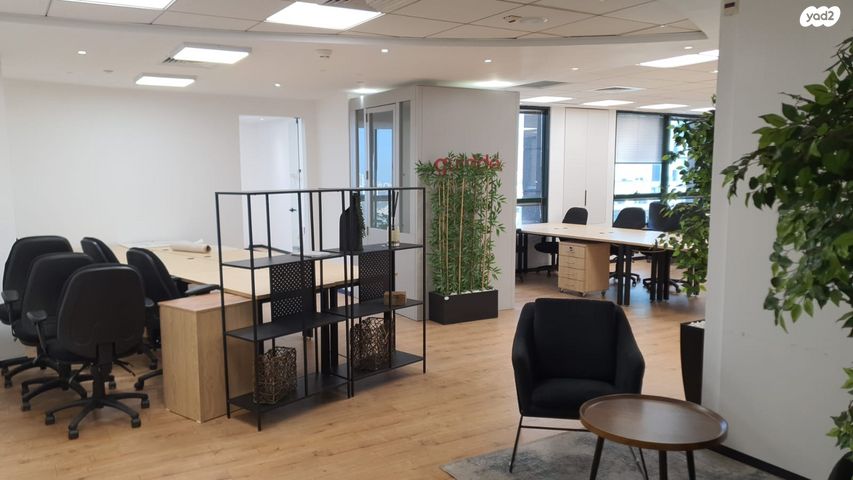 משרדים, היצירה, בורסה, רמת גן