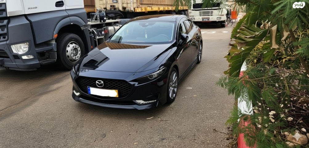מודעת רכב מאזדה 3