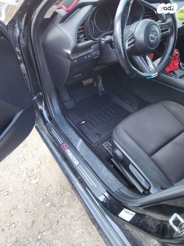 מאזדה 3