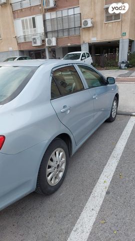 טויוטה קורולה