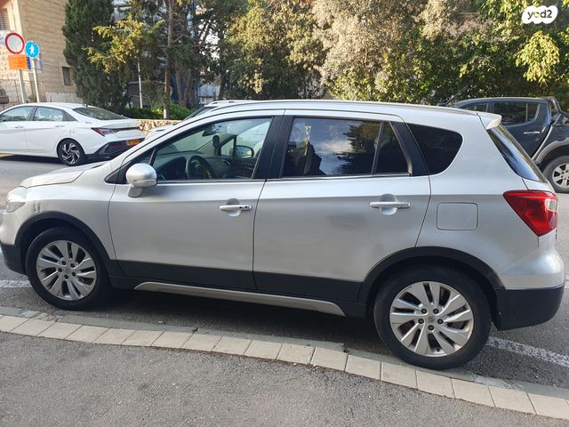 סוזוקי קרוסאובר