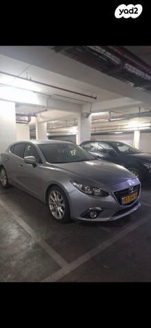 מאזדה 3